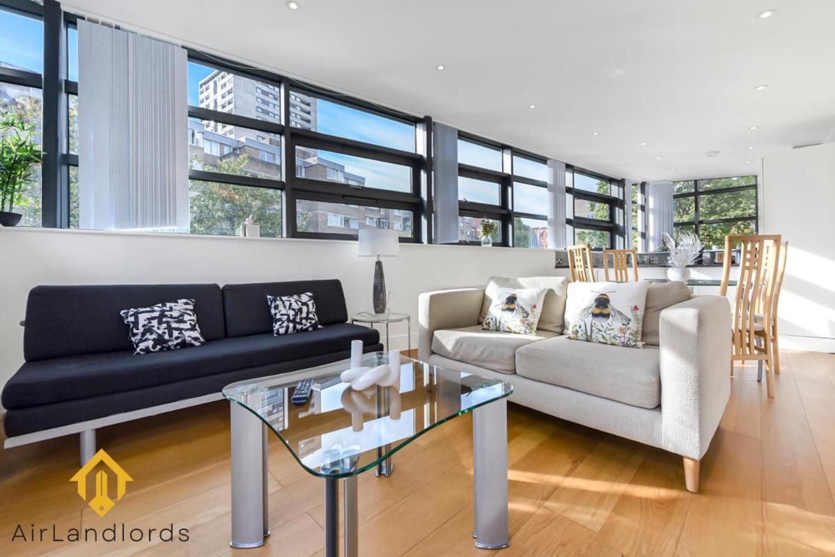 Exclusive 2 Bedroom Flat Near Buckingham Palace ลอนดอน ภายนอก รูปภาพ