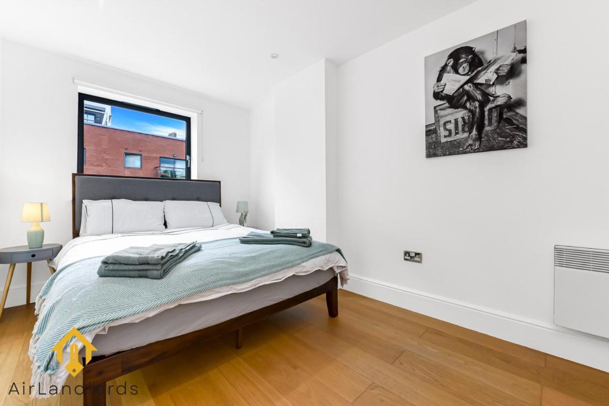 Exclusive 2 Bedroom Flat Near Buckingham Palace ลอนดอน ภายนอก รูปภาพ