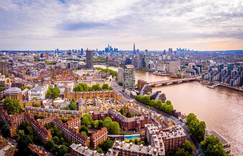 Exclusive 2 Bedroom Flat Near Buckingham Palace ลอนดอน ภายนอก รูปภาพ